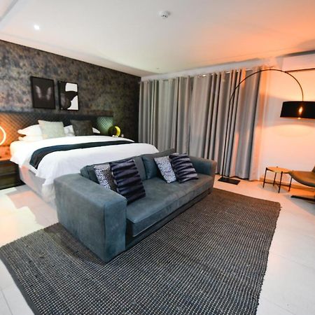 Serurubele Boutique Hotel Bosbokrand Экстерьер фото