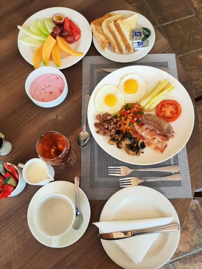 Serurubele Boutique Hotel Bosbokrand Экстерьер фото